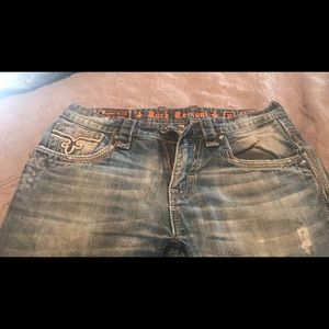Rock revival size 32